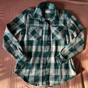 green plaid fuzzy flannel shirt / jacket with matching scrunchy